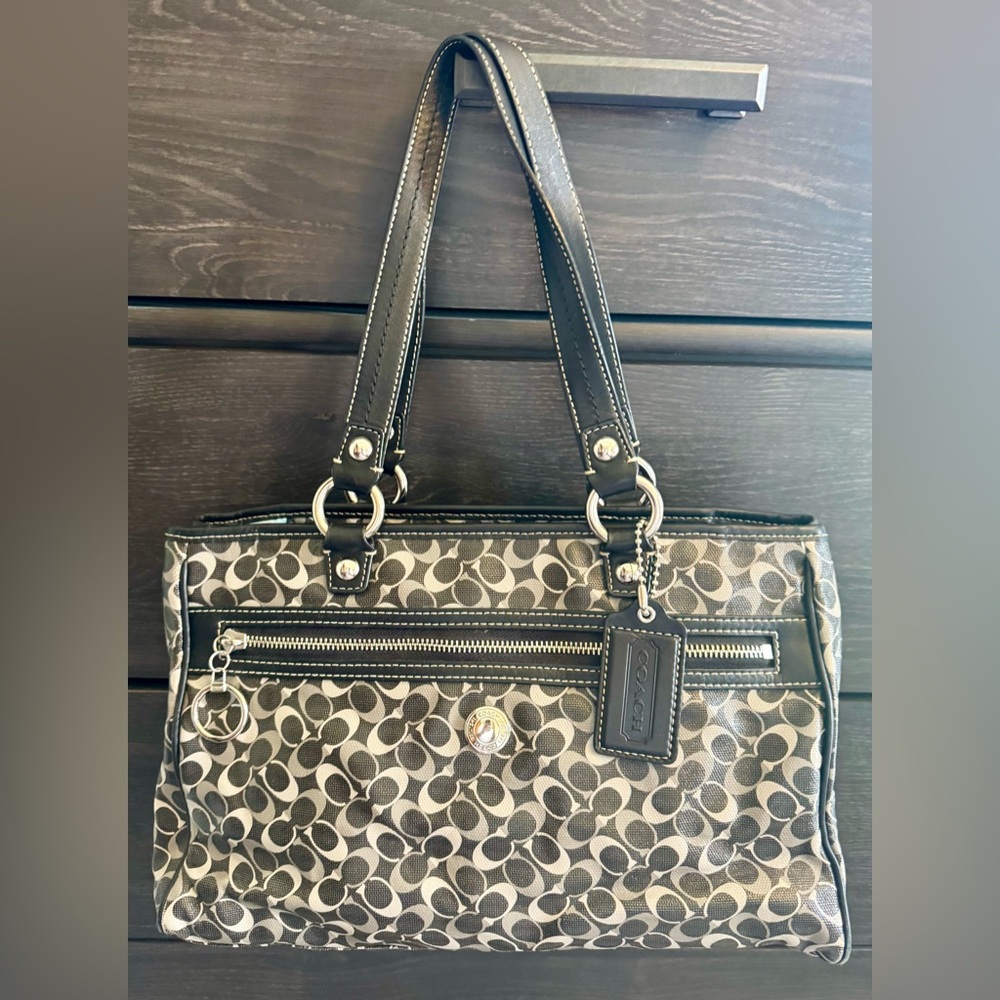 Coach Chelsea Signature Black and Siver Shoulder Bag